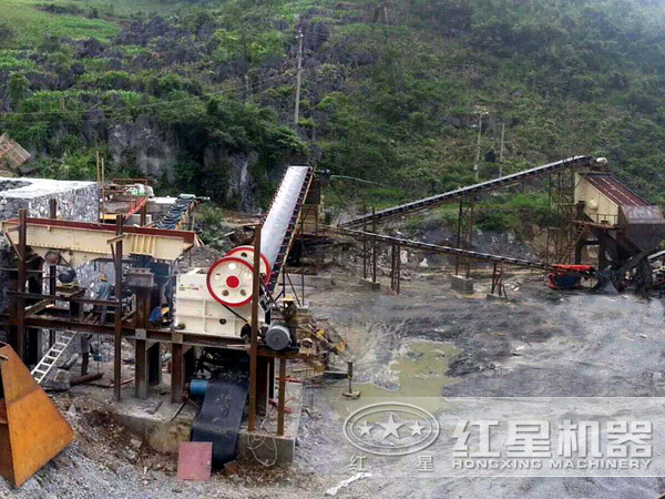 砂石骨料生產現場圖