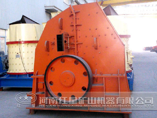 爐渣效能高錘式破碎機
