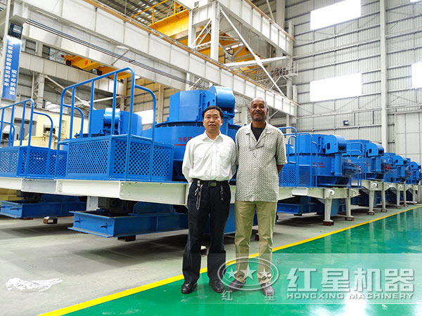 新型立軸沖擊式制砂機