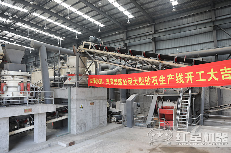 破碎設備生產現場實拍圖