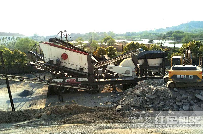 山西時產300噸移動破煤站現場實拍