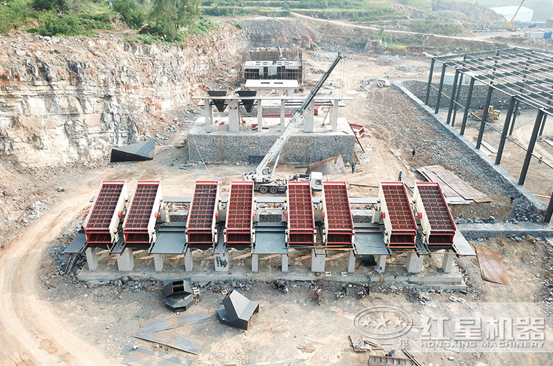時產1000噸碎石生產線客戶現(xiàn)場
