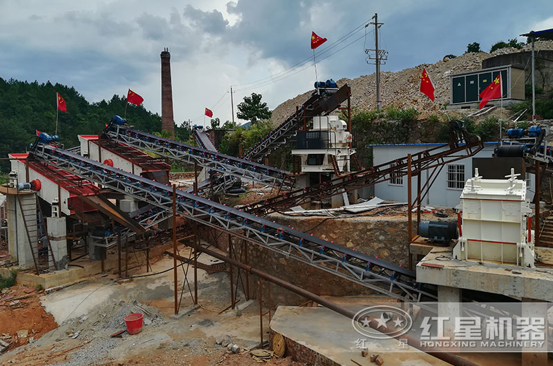 石灰石制砂生產客戶現場實拍