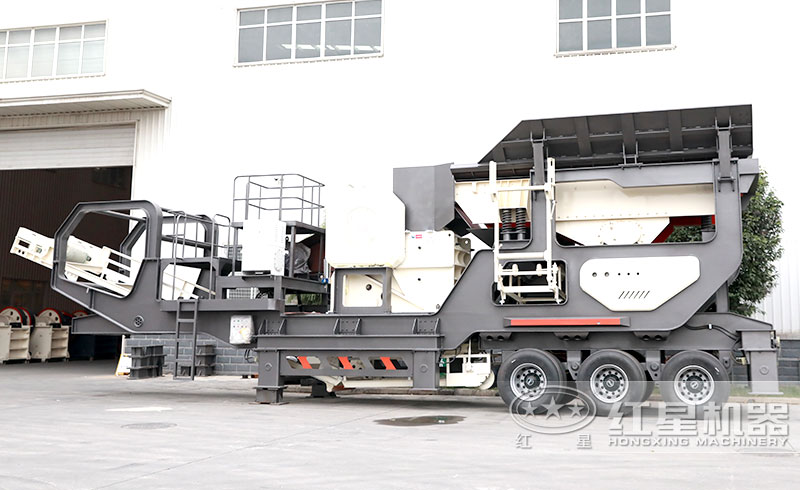 花崗巖移動破碎機現場實拍