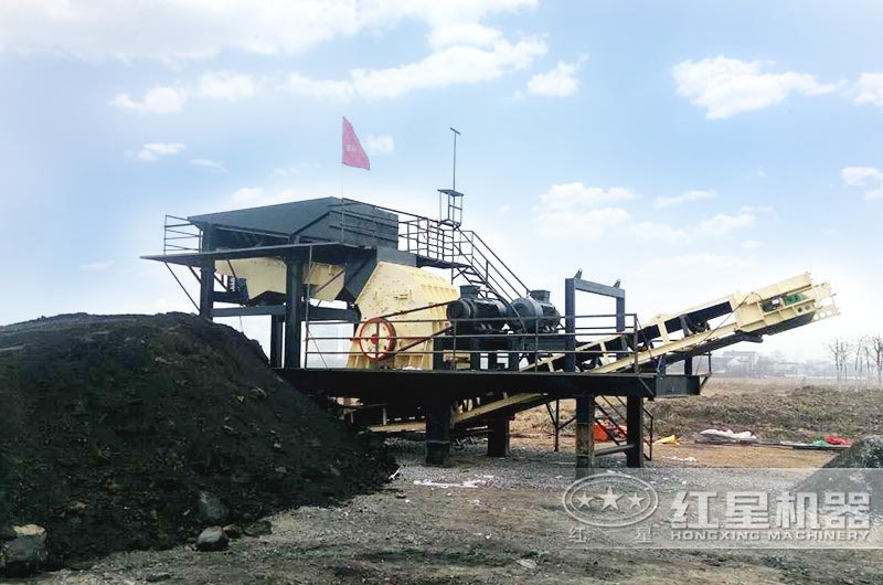 焦炭破碎現場實拍圖