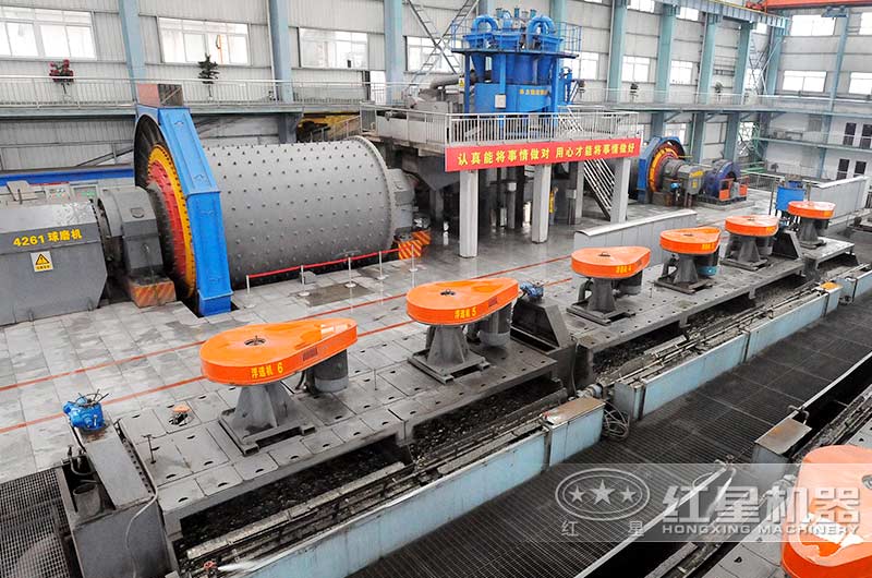 節(jié)能球磨機作業(yè)現(xiàn)場