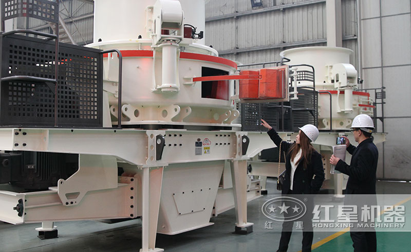 用戶來廠近距離了解設備