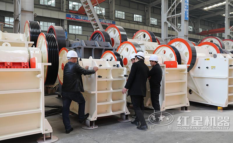 用戶來廠近距離了解設備