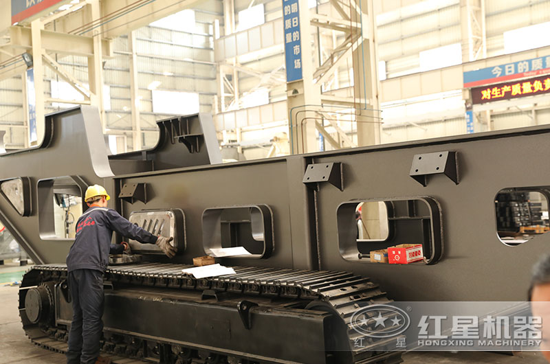 紅星設備生產車間