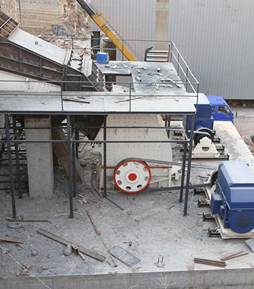 河南新鄉大型石子破碎生產線現場