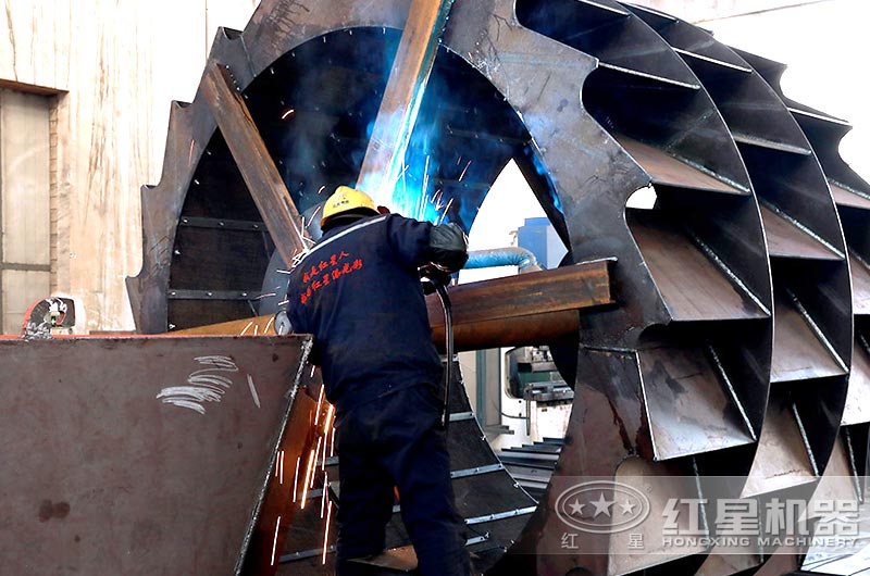 紅星設備生產車間
