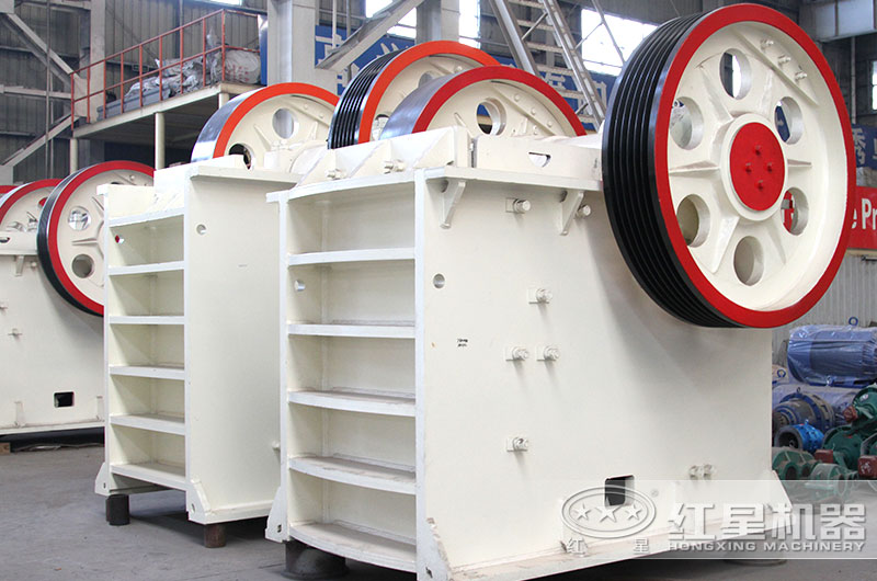 初次加工設備，鄂式破碎機