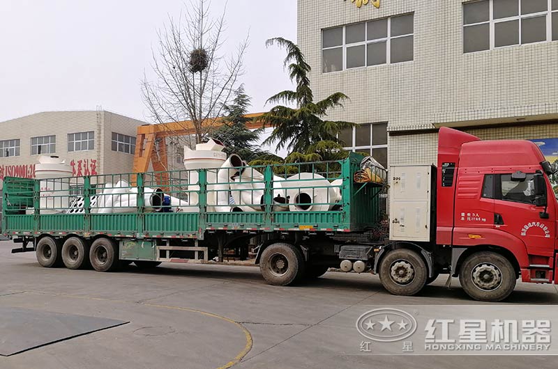 成套雷蒙磨粉機設備發往廣西