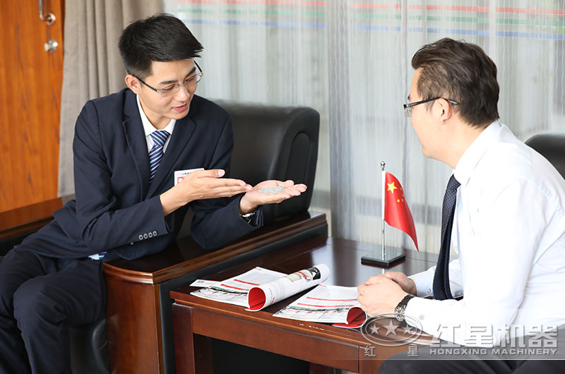 客戶帶料來廠咨詢，根據需求購機