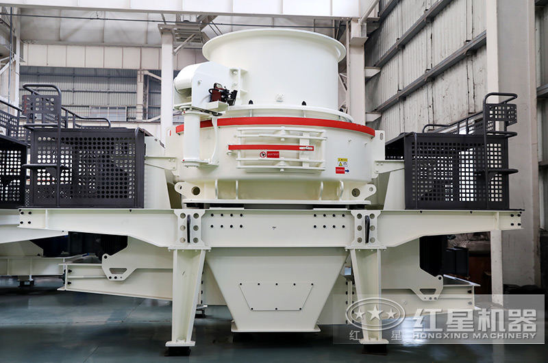 沖擊式制砂機：細碎