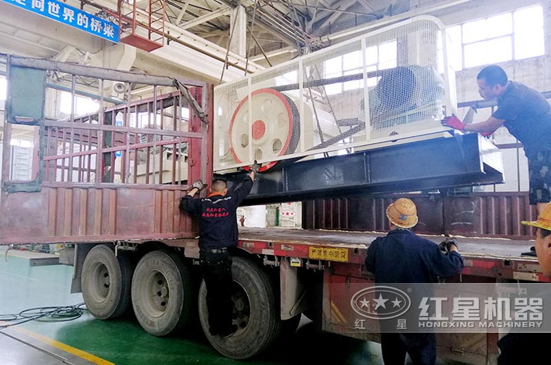 紅星專車運(yùn)輸，讓每一位用戶盡早投入生產(chǎn)