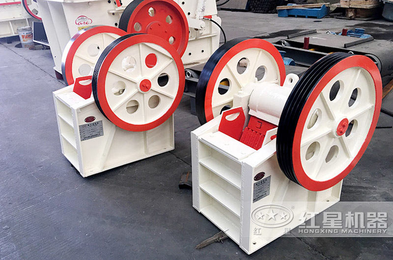 細鄂式破碎機，出料細，粒度均勻