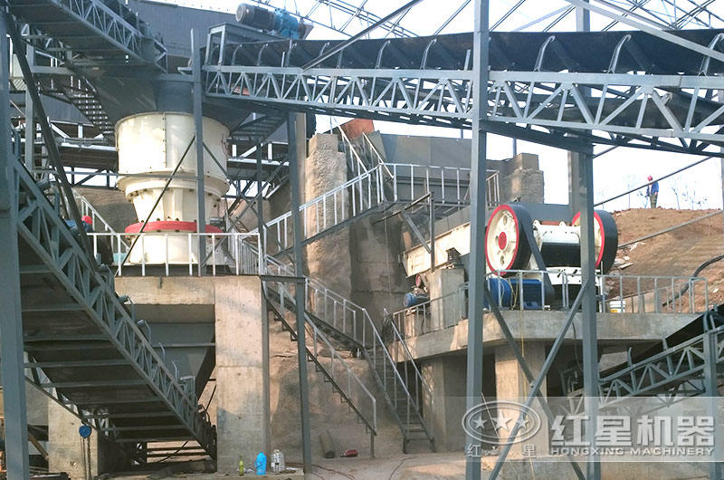 石頭破碎機設備作業現場圖