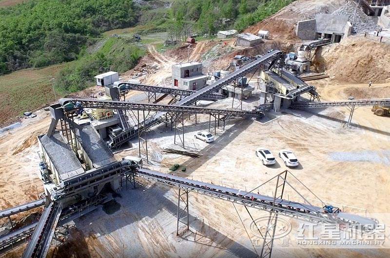 青石破碎生產線現場圖片