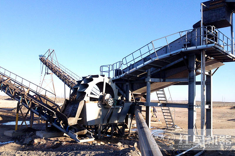 山東客戶時產200噸水洗沙機器作業現場