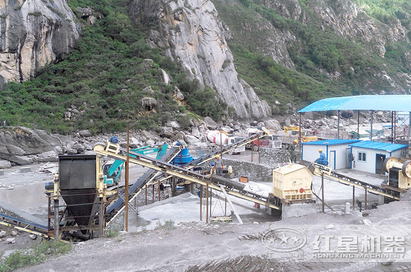 石料破碎生產現場
