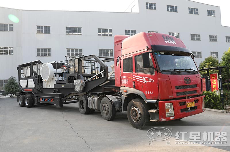 時產500噸移動式1215鄂破機發貨現場