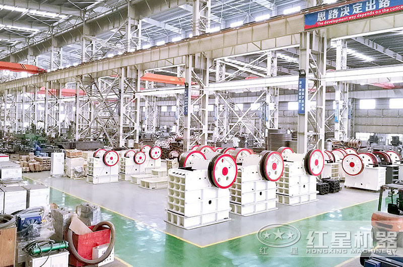 粗碎設備_鄂破機