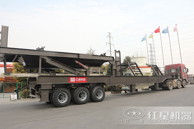 移動混凝土破碎設備發貨現場