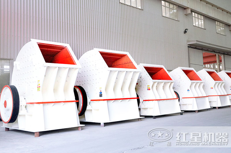 重錘式破碎機車間實拍圖，多種規格可選