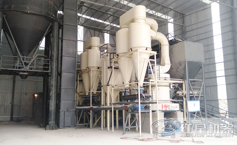 石灰石磨粉現場