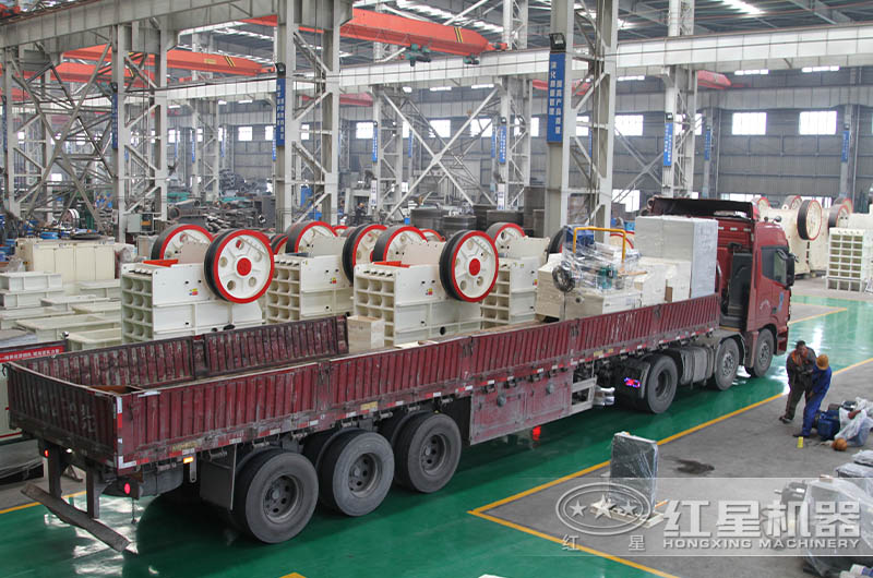 顎式煤炭破碎機發貨