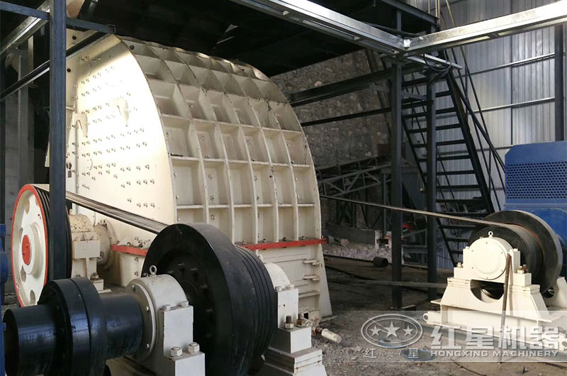 錘式煤炭破碎機作業現場